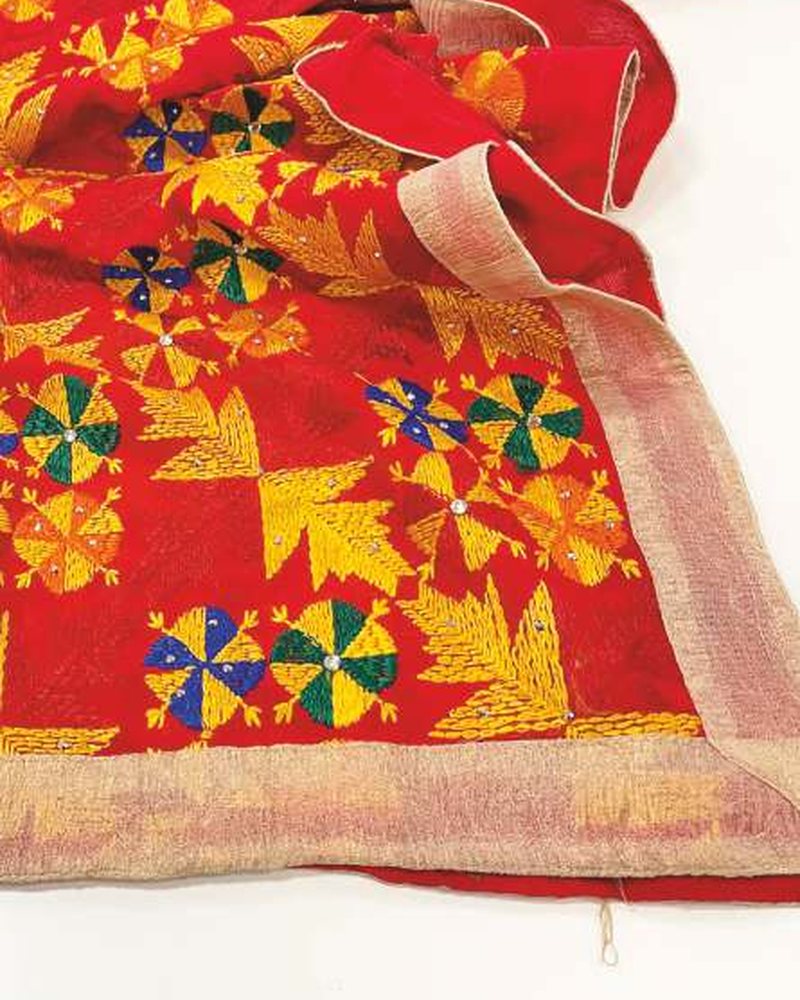 Bedsheet in Hand Embroidery hand embroidery — PHPC/BEDSHEETS-05