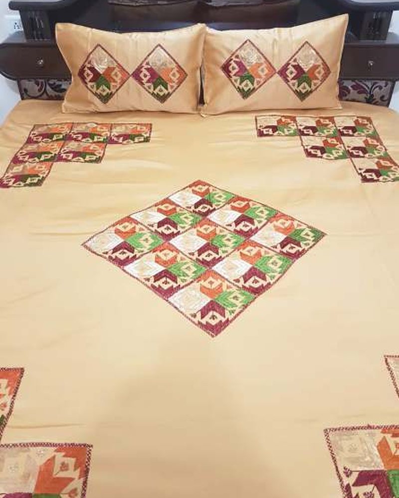 Bedsheet in Hand Embroidery hand embroidery — PHPC/BEDSHEETS-06